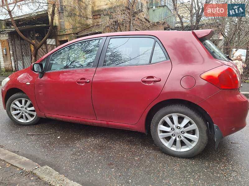 Хэтчбек Toyota Auris 2007 в Одессе