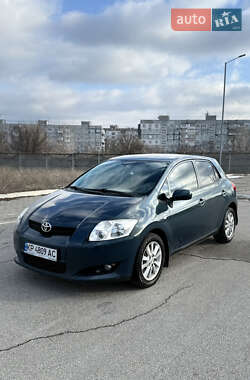 Хэтчбек Toyota Auris 2008 в Запорожье