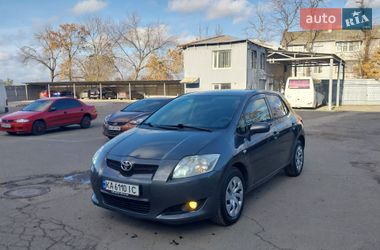 Хэтчбек Toyota Auris 2008 в Николаеве