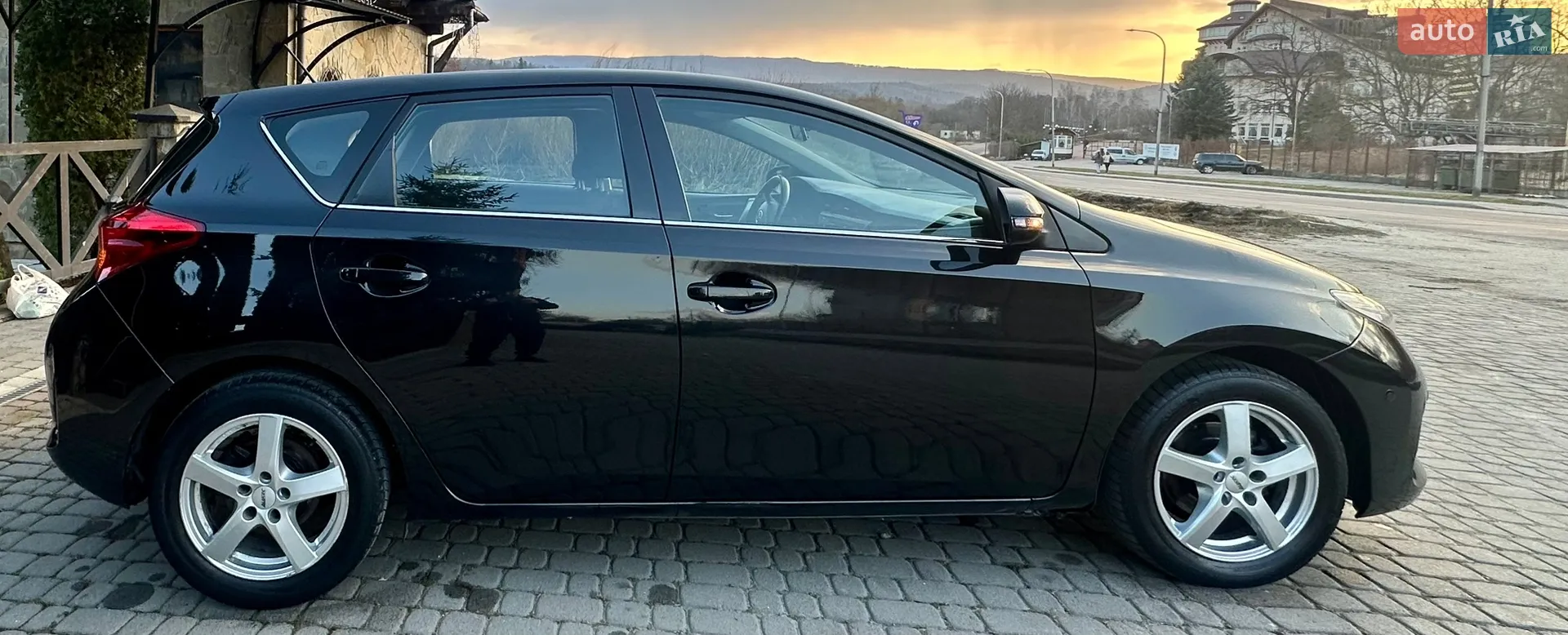 2014 Toyota Auris - мініатюра 9