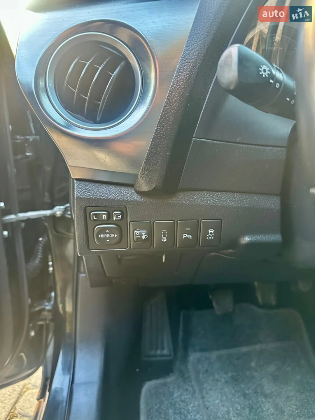 2014 Toyota Auris - мініатюра 29