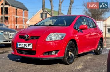 Хэтчбек Toyota Auris 2008 в Сумах