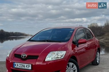 Хетчбек Toyota Auris 2008 в Києві