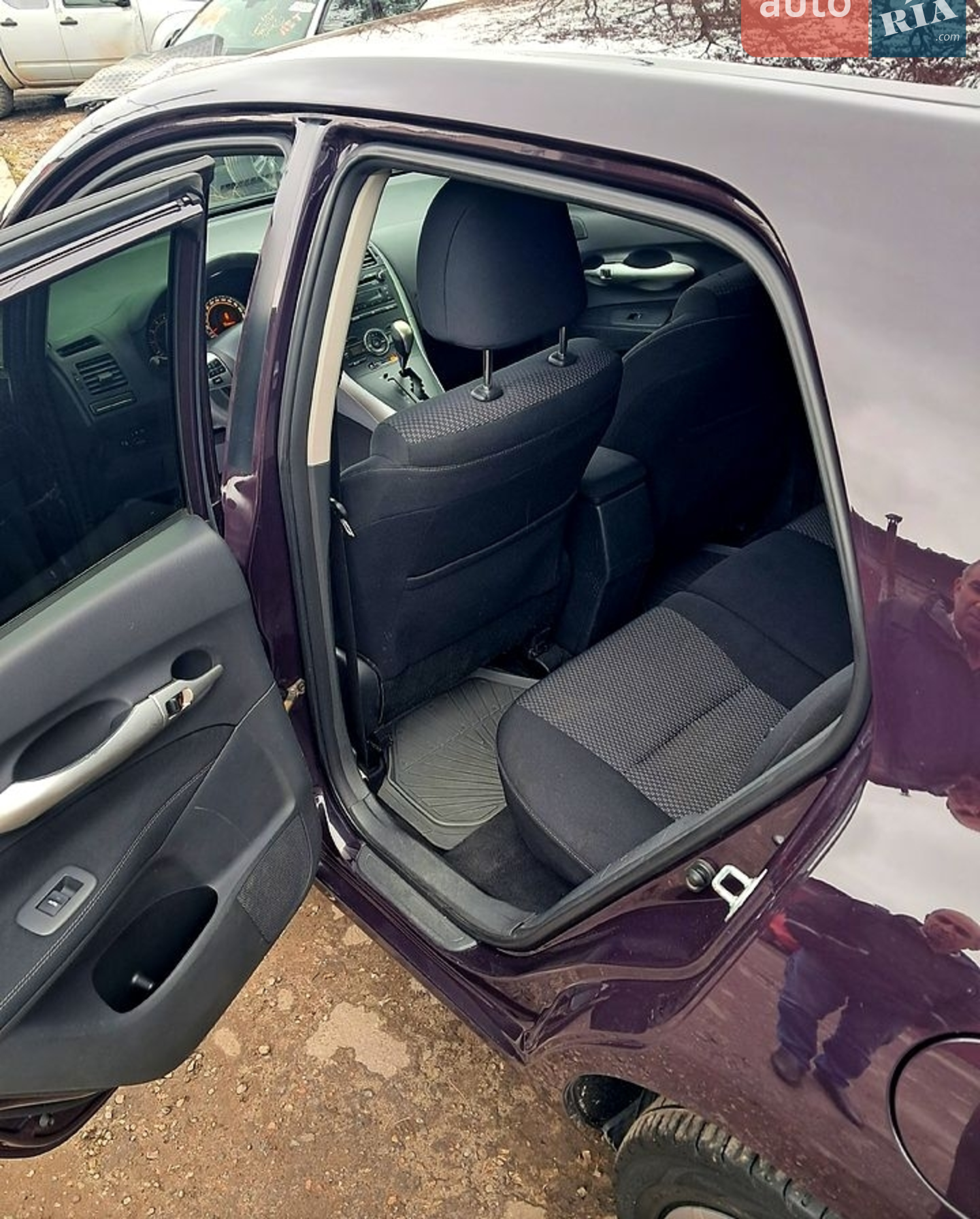 2011 Toyota Auris - мініатюра 6