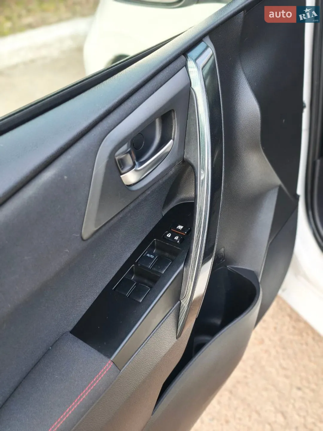 2013 Toyota Auris - мініатюра 27