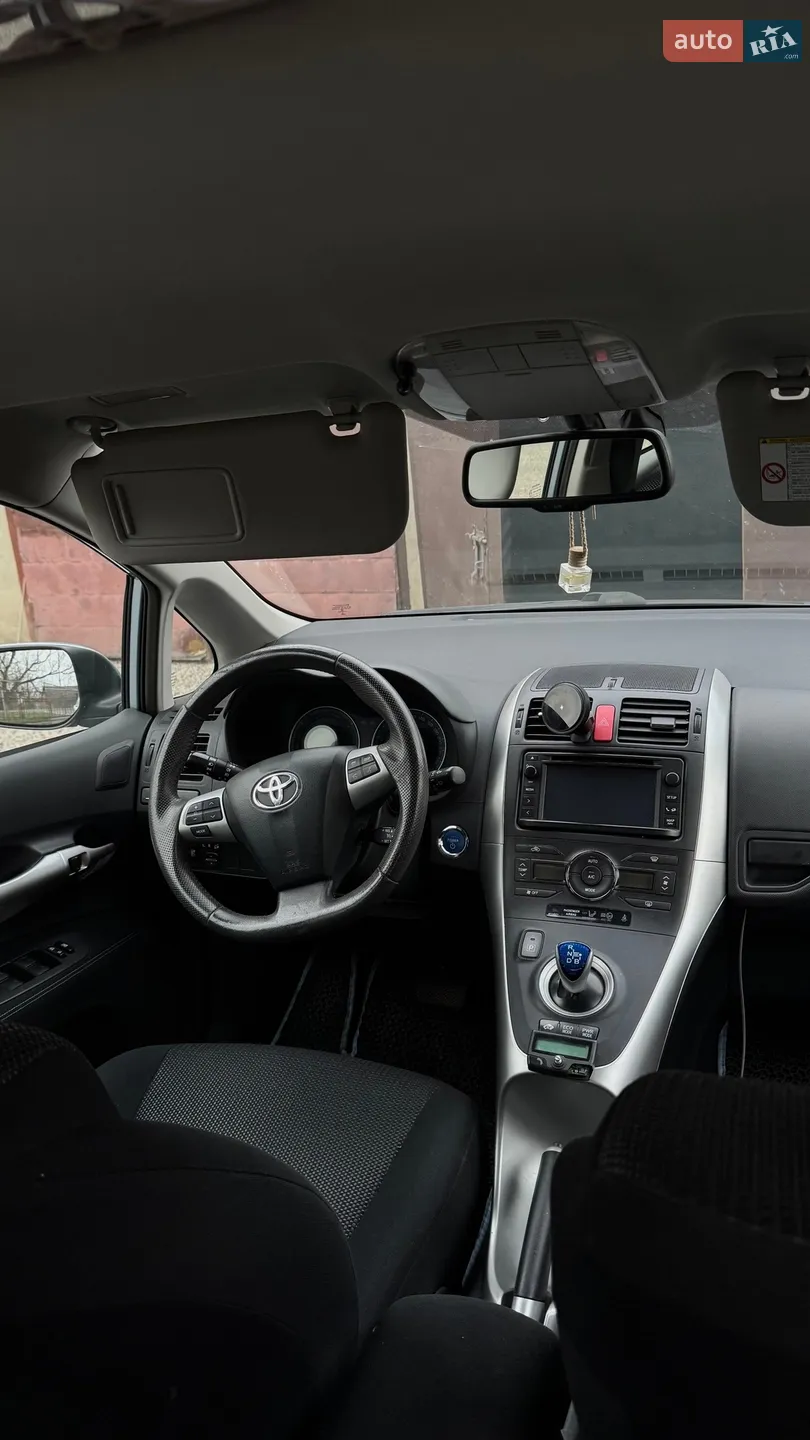 2012 Toyota Auris - мініатюра 9
