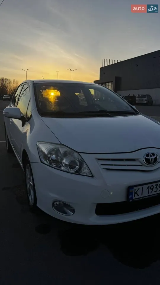 2013 Toyota Auris - мініатюра 30