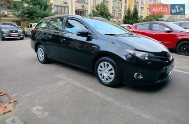 Универсал Toyota Auris 2013 в Одессе