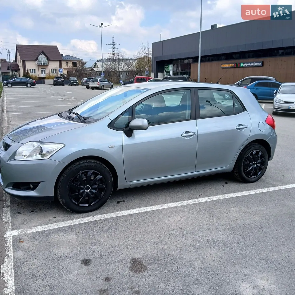 2010 Toyota Auris - мініатюра 44