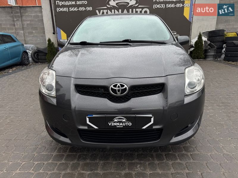 Хэтчбек Toyota Auris 2008 в Виннице