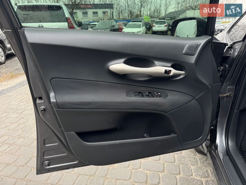 Хэтчбек Toyota Auris 2008 в Виннице