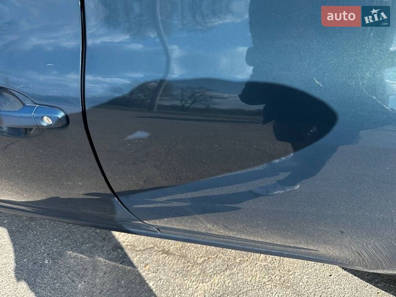 Хэтчбек Toyota Auris 2007 в Днепре