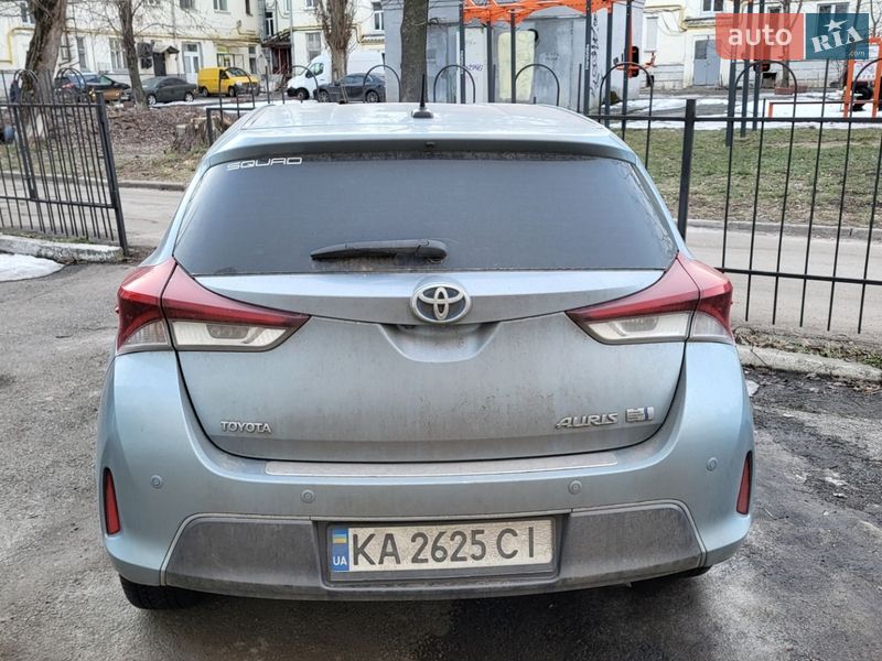 Хетчбек Toyota Auris 2015 в Києві