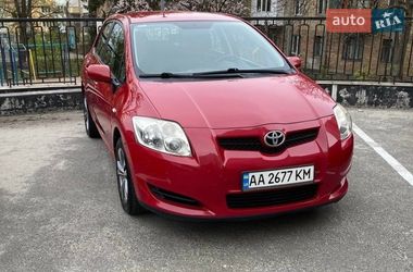 Хетчбек Toyota Auris 2008 в Києві