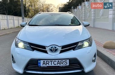 Универсал Toyota Auris 2015 в Одессе