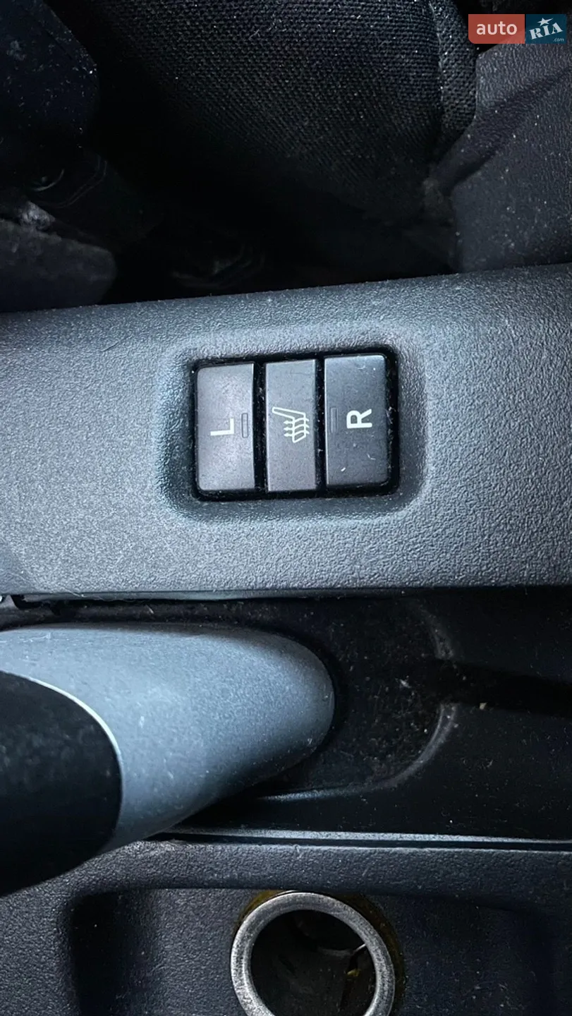 2012 Toyota Auris - мініатюра 9