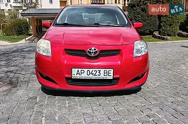 Хэтчбек Toyota Auris 2007 в Киеве