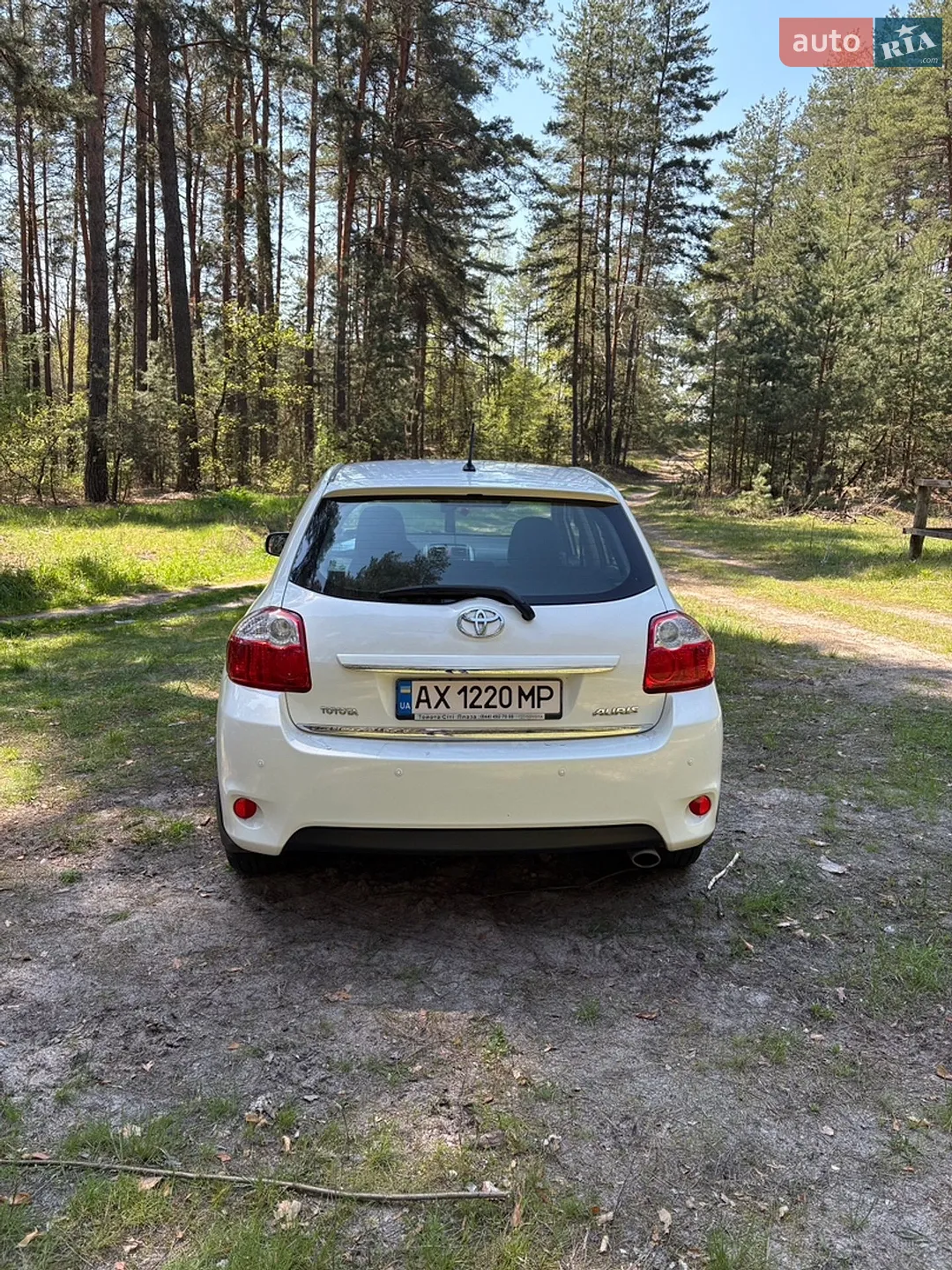 2012 Toyota Auris - мініатюра 6