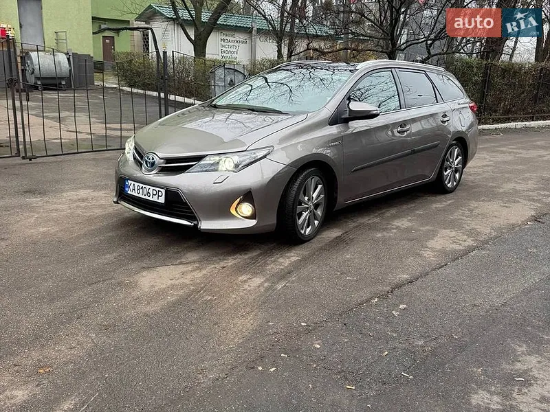 Toyota Auris