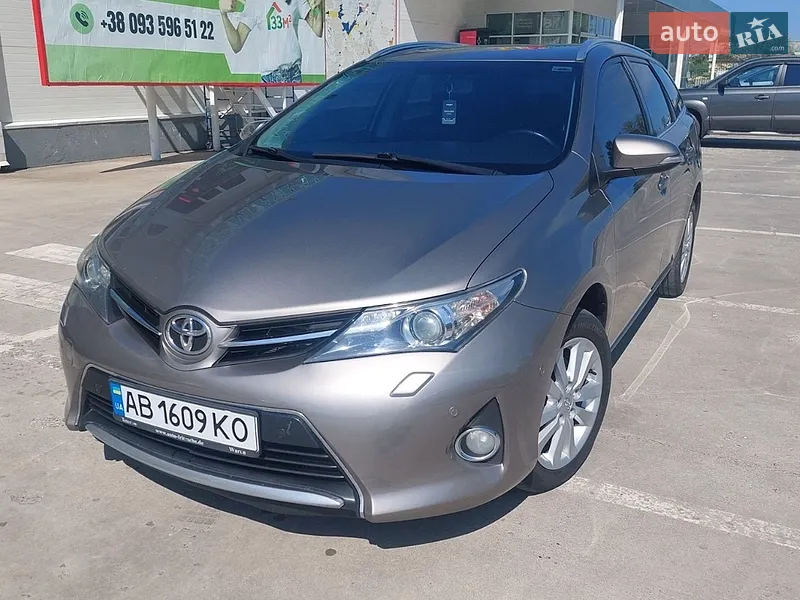 Toyota Auris