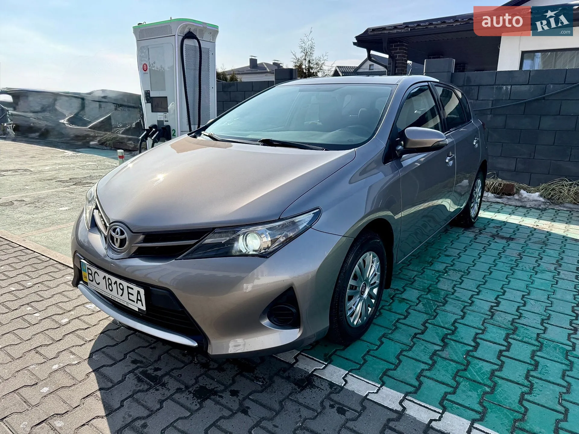 2013 Toyota Auris - мініатюра 4