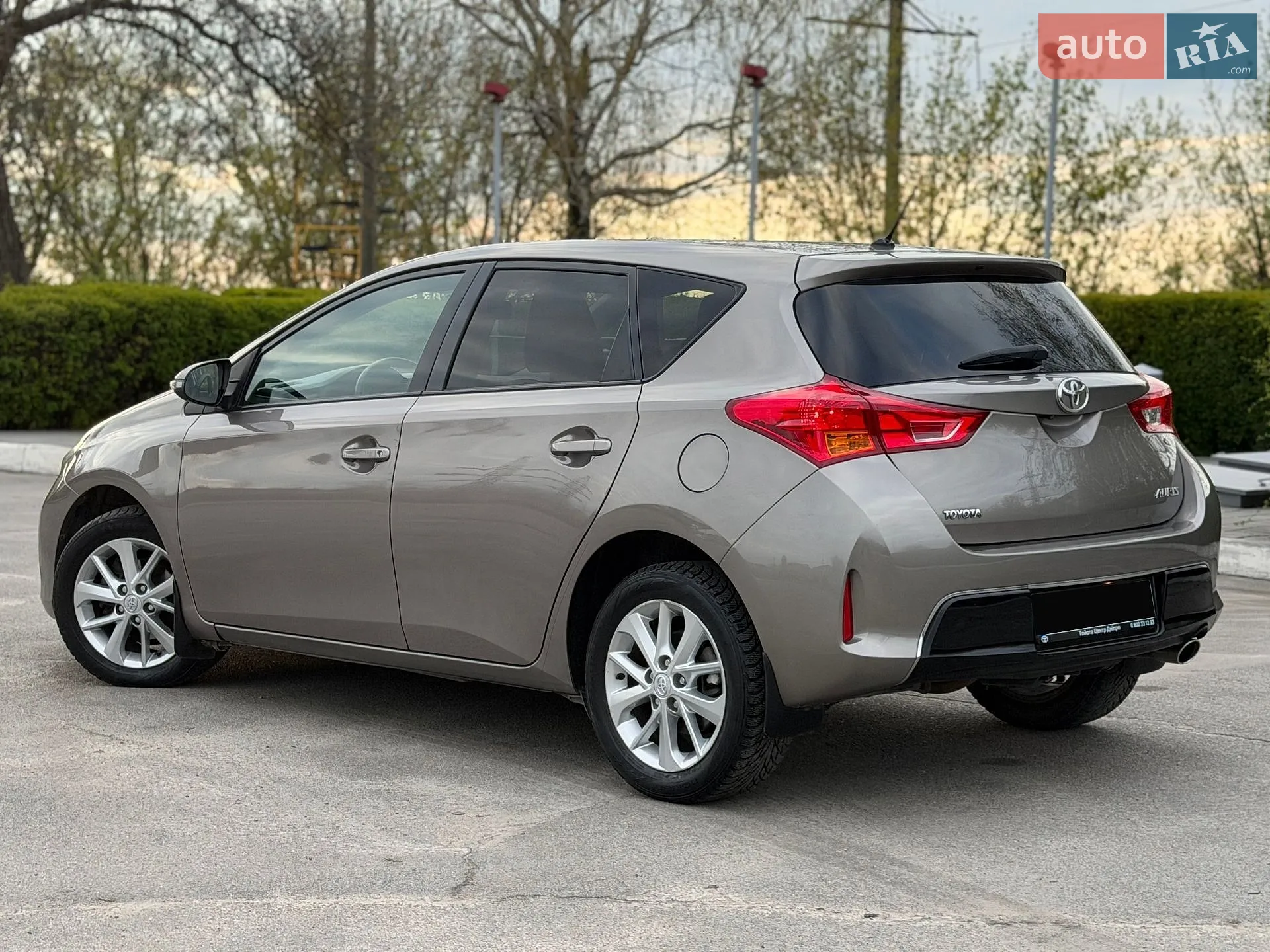 2013 Toyota Auris - мініатюра 17