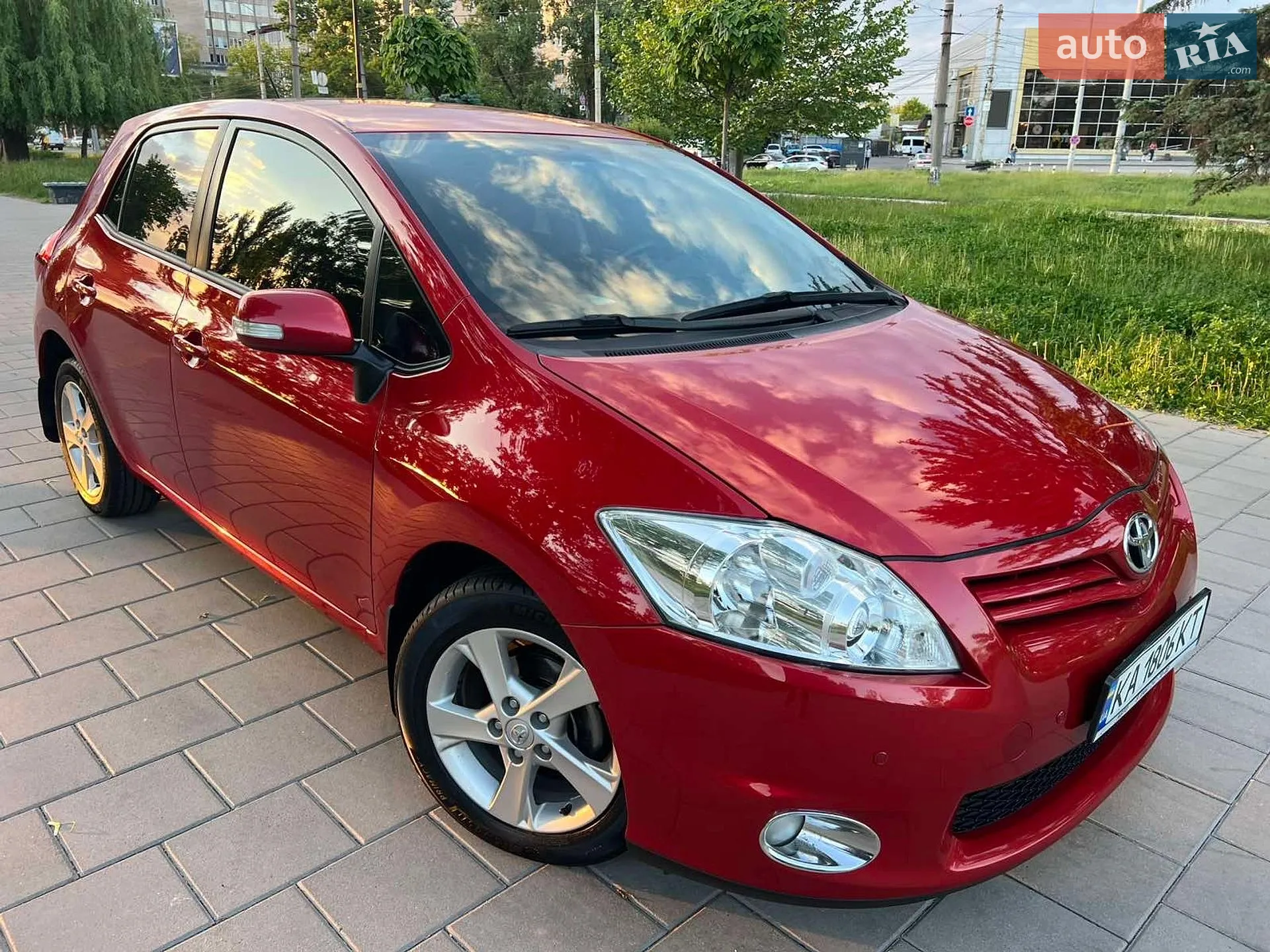 2011 Toyota Auris - мініатюра 3