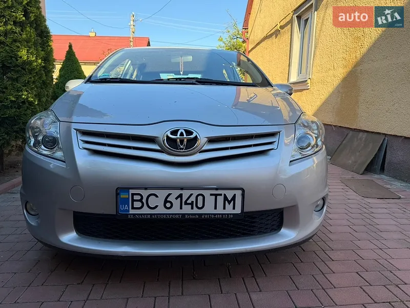 Toyota Auris