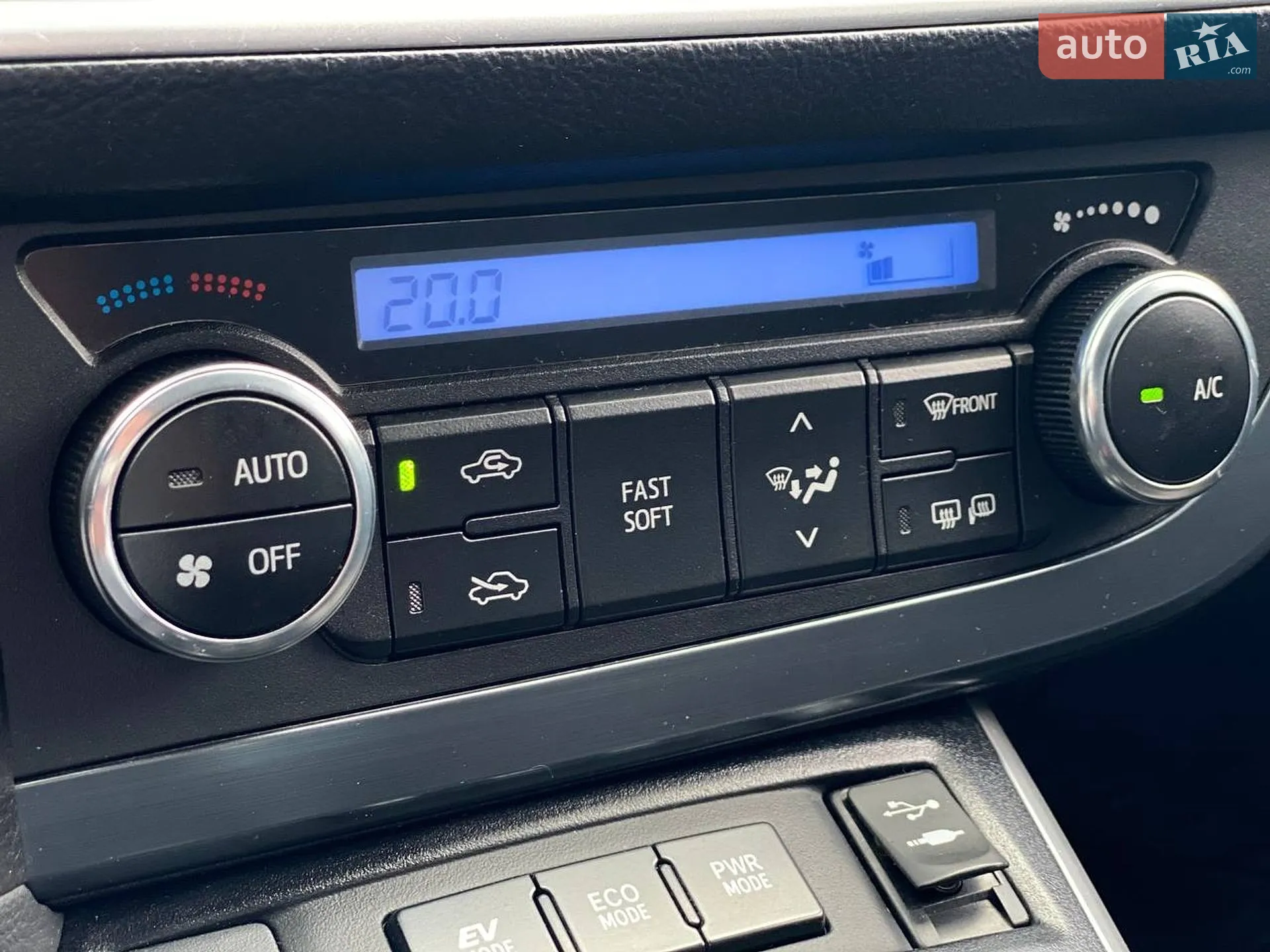 2014 Toyota Auris - мініатюра 36