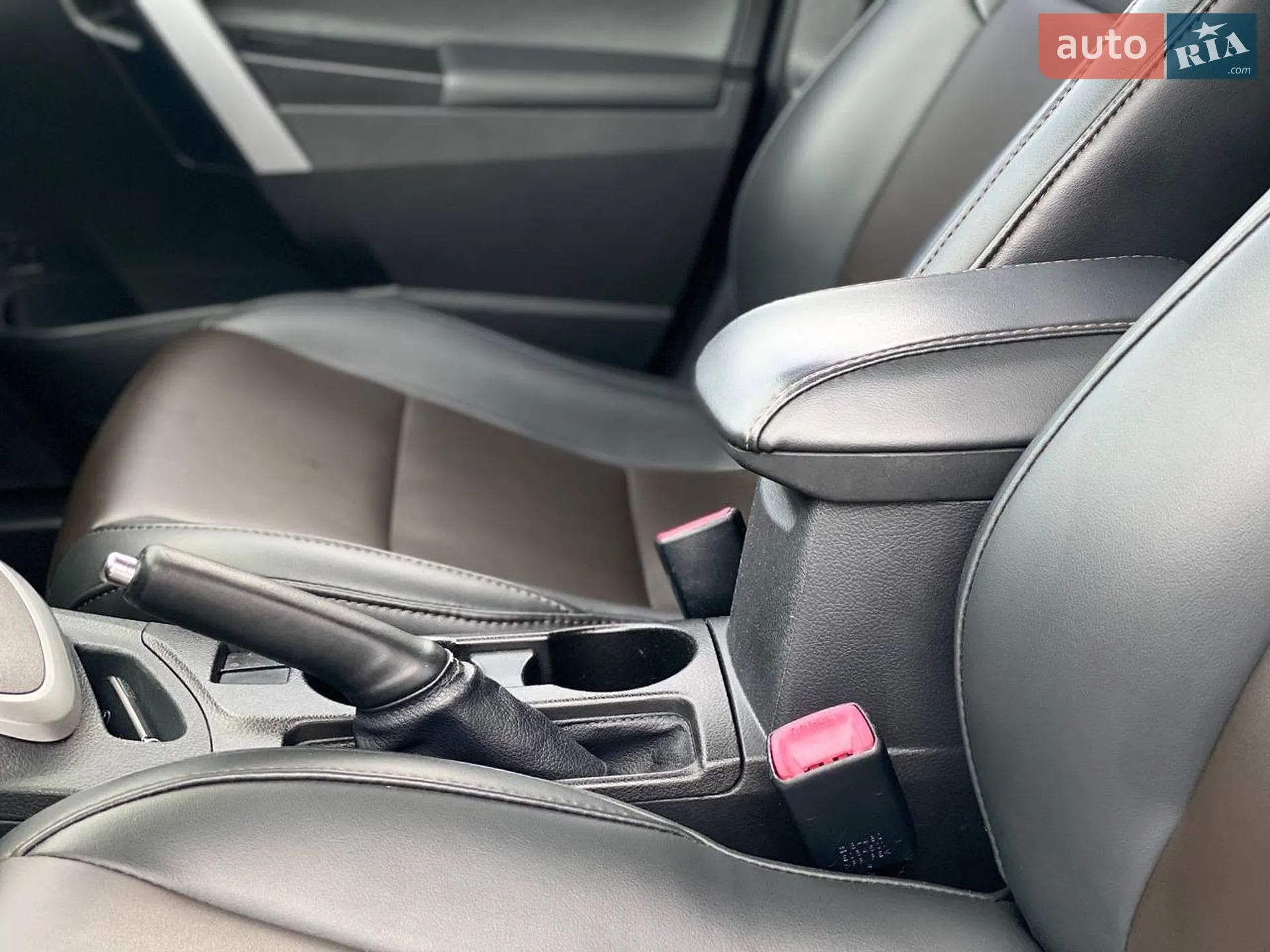 2014 Toyota Auris - мініатюра 41