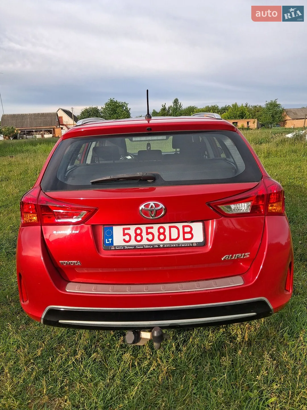 2013 Toyota Auris - мініатюра 2