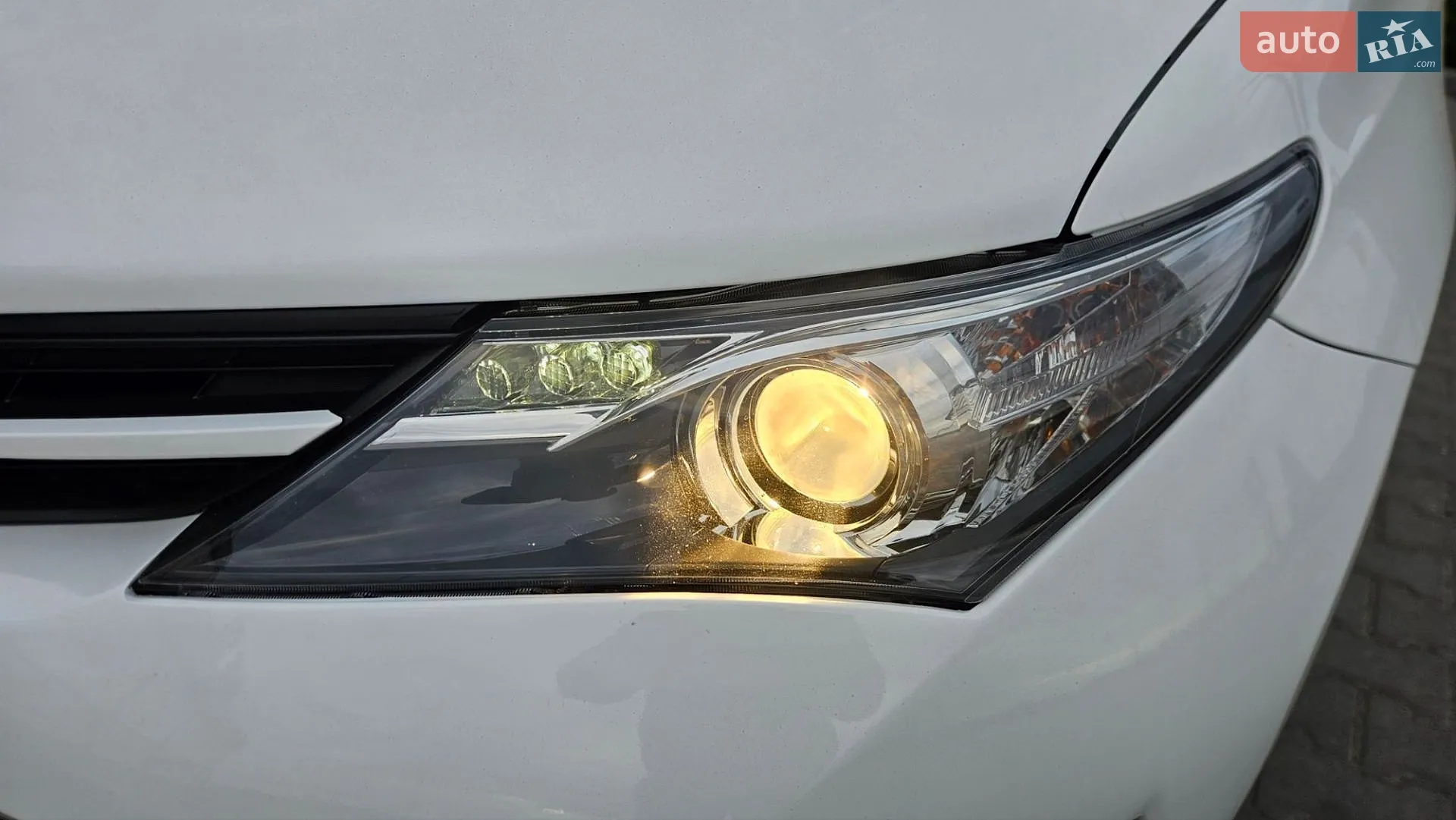 2013 Toyota Auris - мініатюра 13