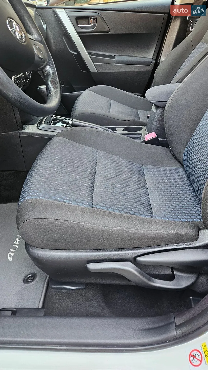 2013 Toyota Auris - мініатюра 22