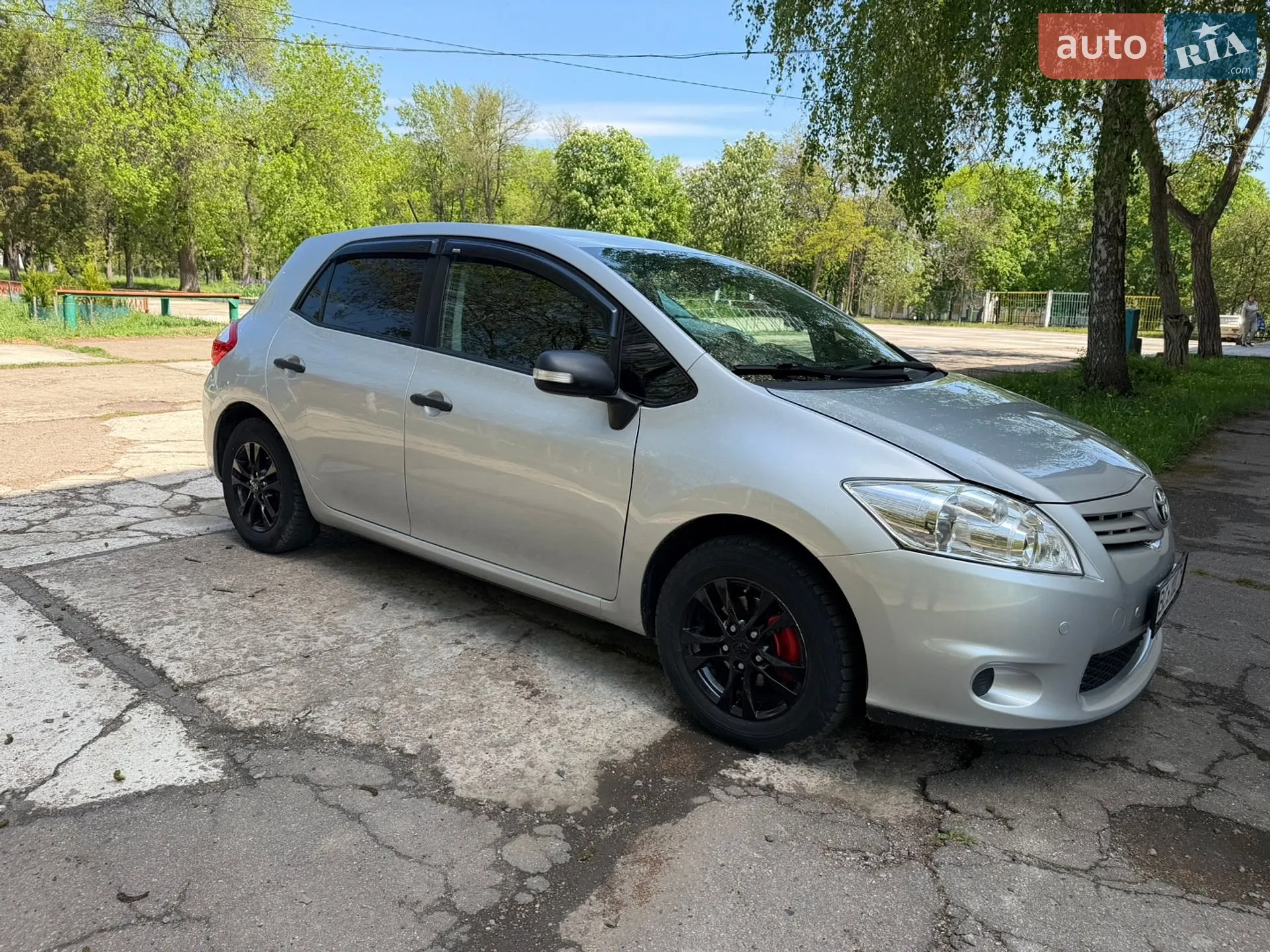 2010 Toyota Auris - мініатюра 8