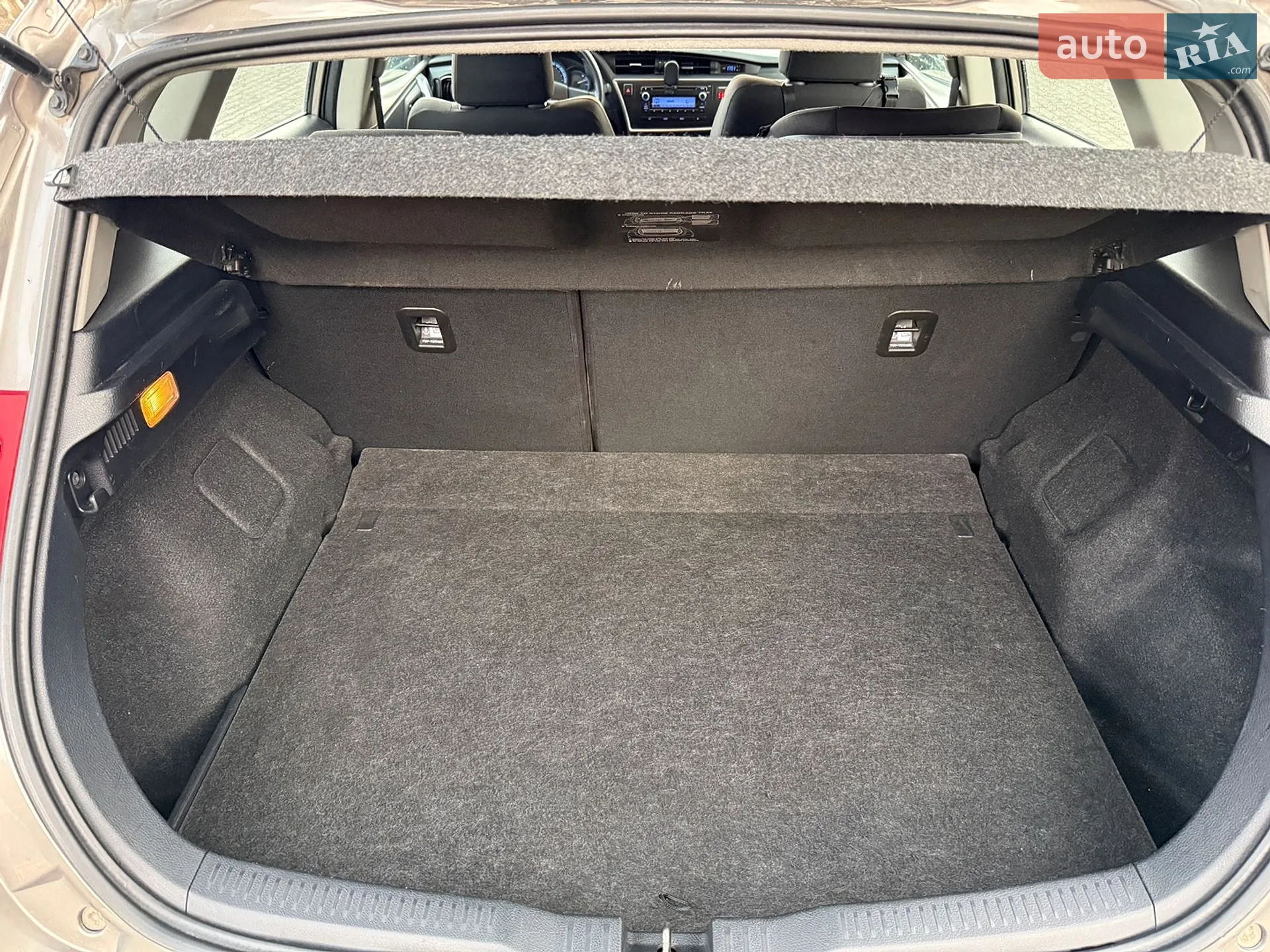 2013 Toyota Auris - мініатюра 21