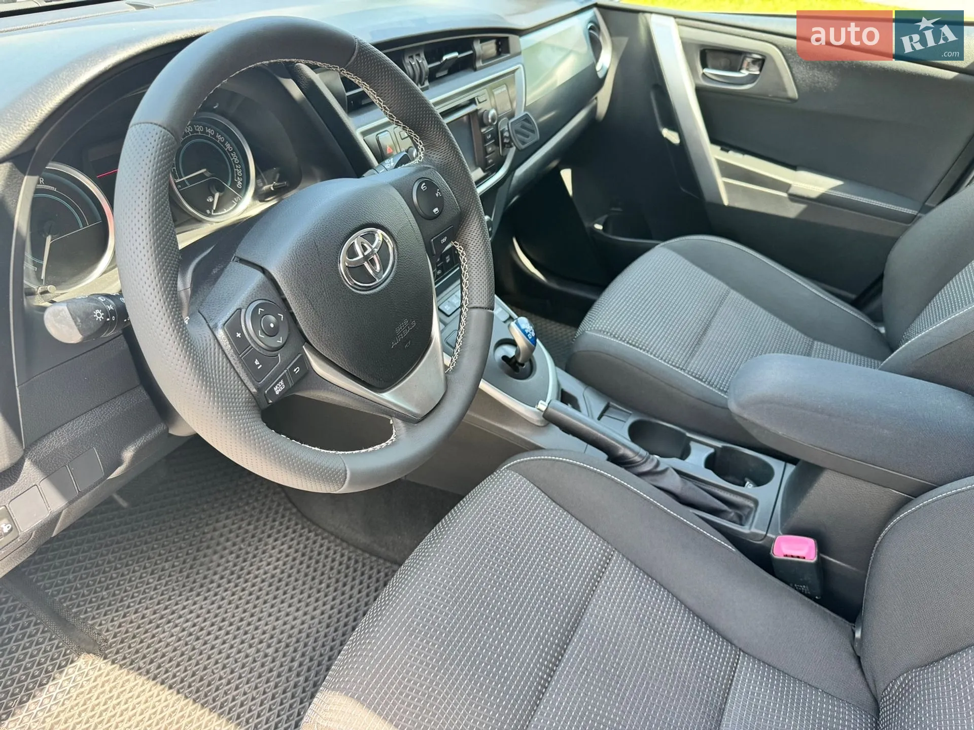 2014 Toyota Auris - мініатюра 12