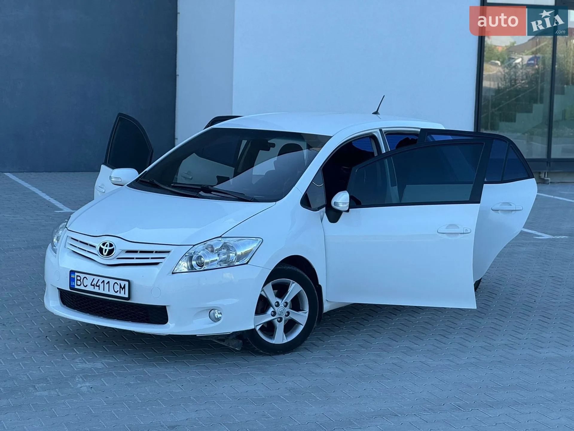 2012 Toyota Auris - мініатюра 17