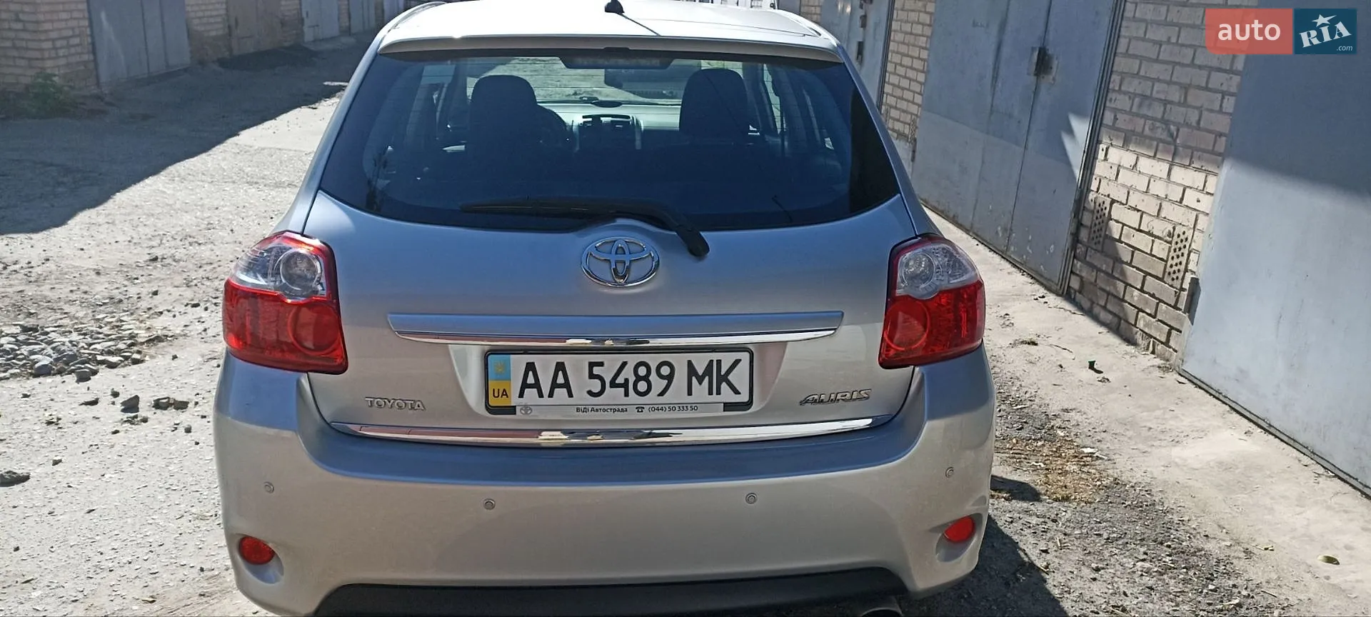 2012 Toyota Auris - мініатюра 2