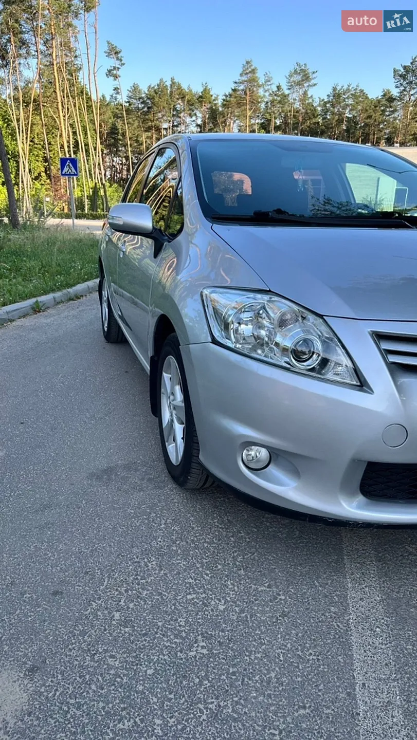 2011 Toyota Auris - мініатюра 4