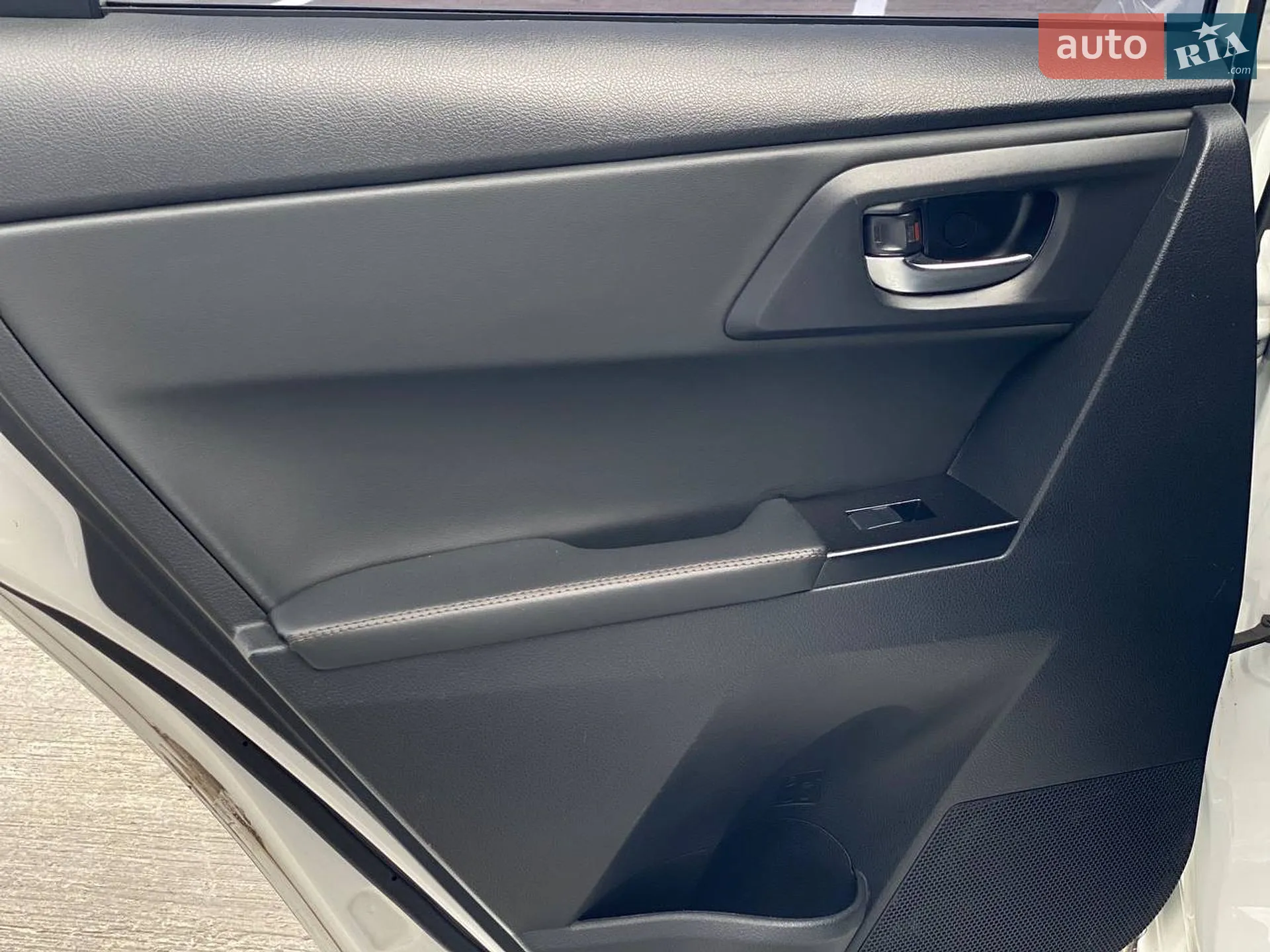 2014 Toyota Auris - мініатюра 39