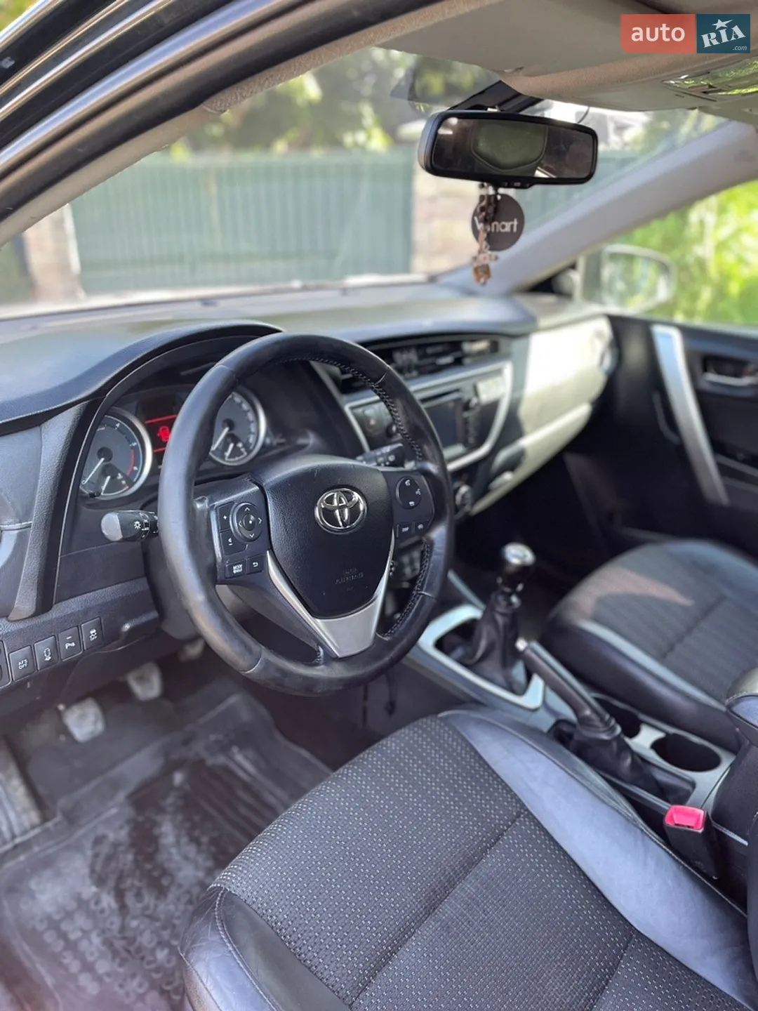2014 Toyota Auris - мініатюра 16