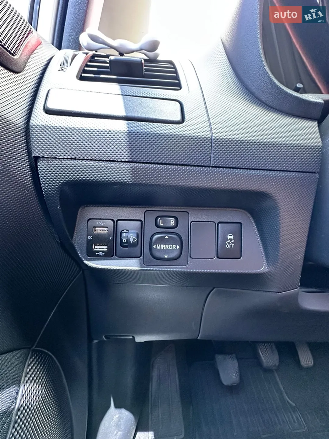2010 Toyota Auris - мініатюра 15