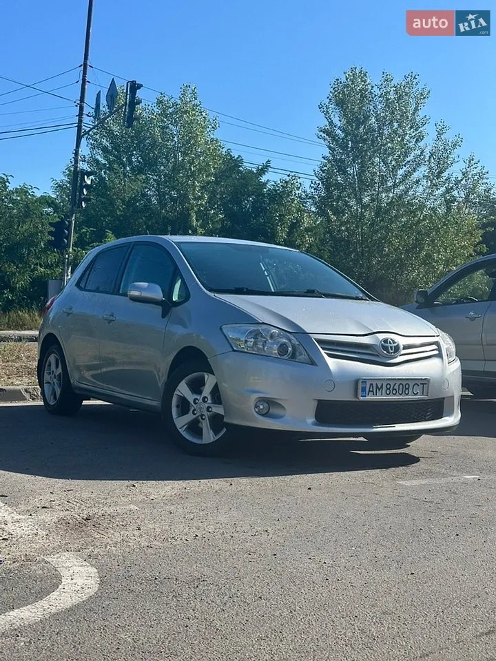 2012 Toyota Auris - мініатюра 8