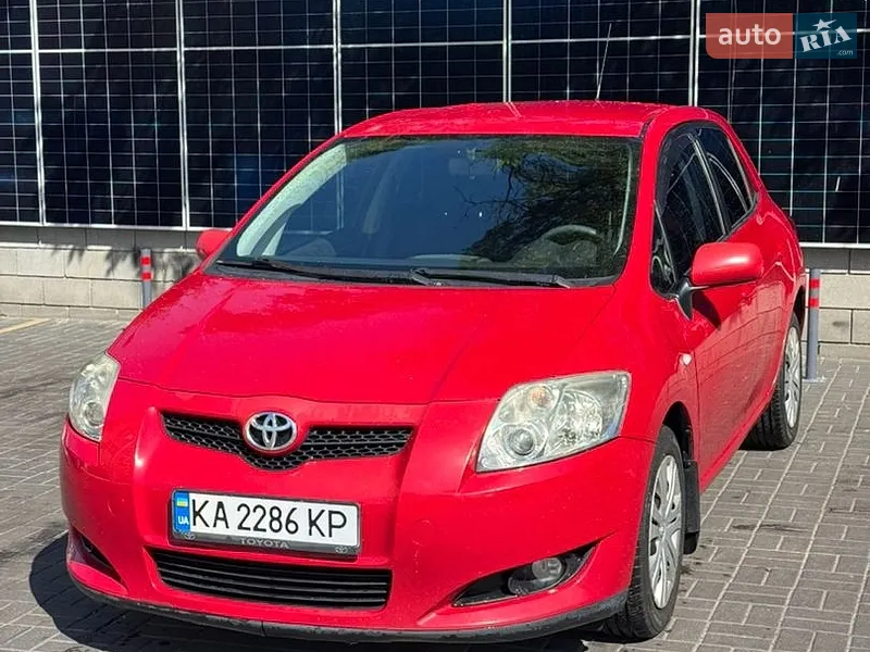 Toyota Auris