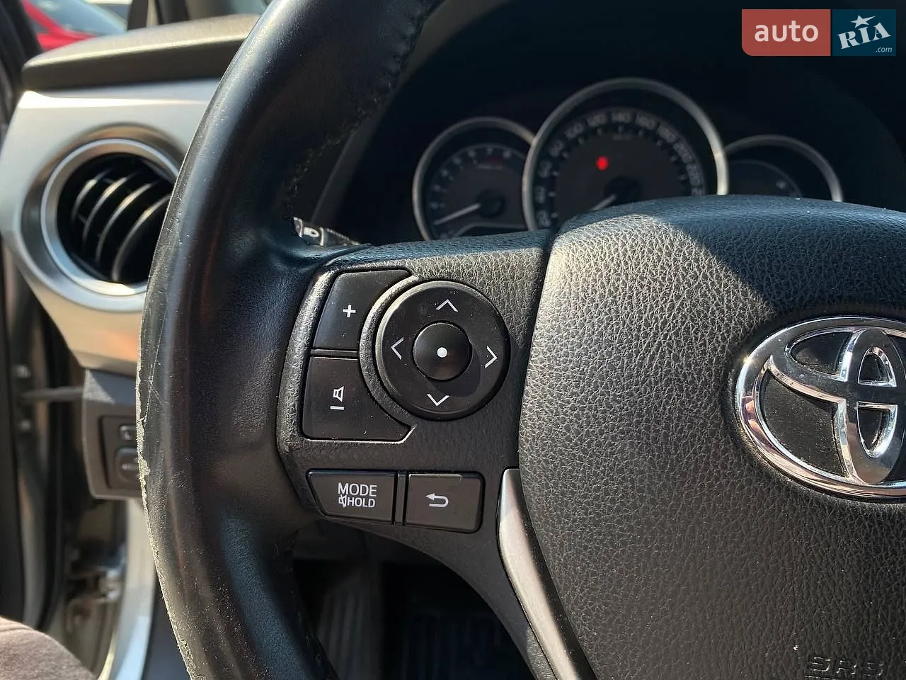 2013 Toyota Auris - мініатюра 30