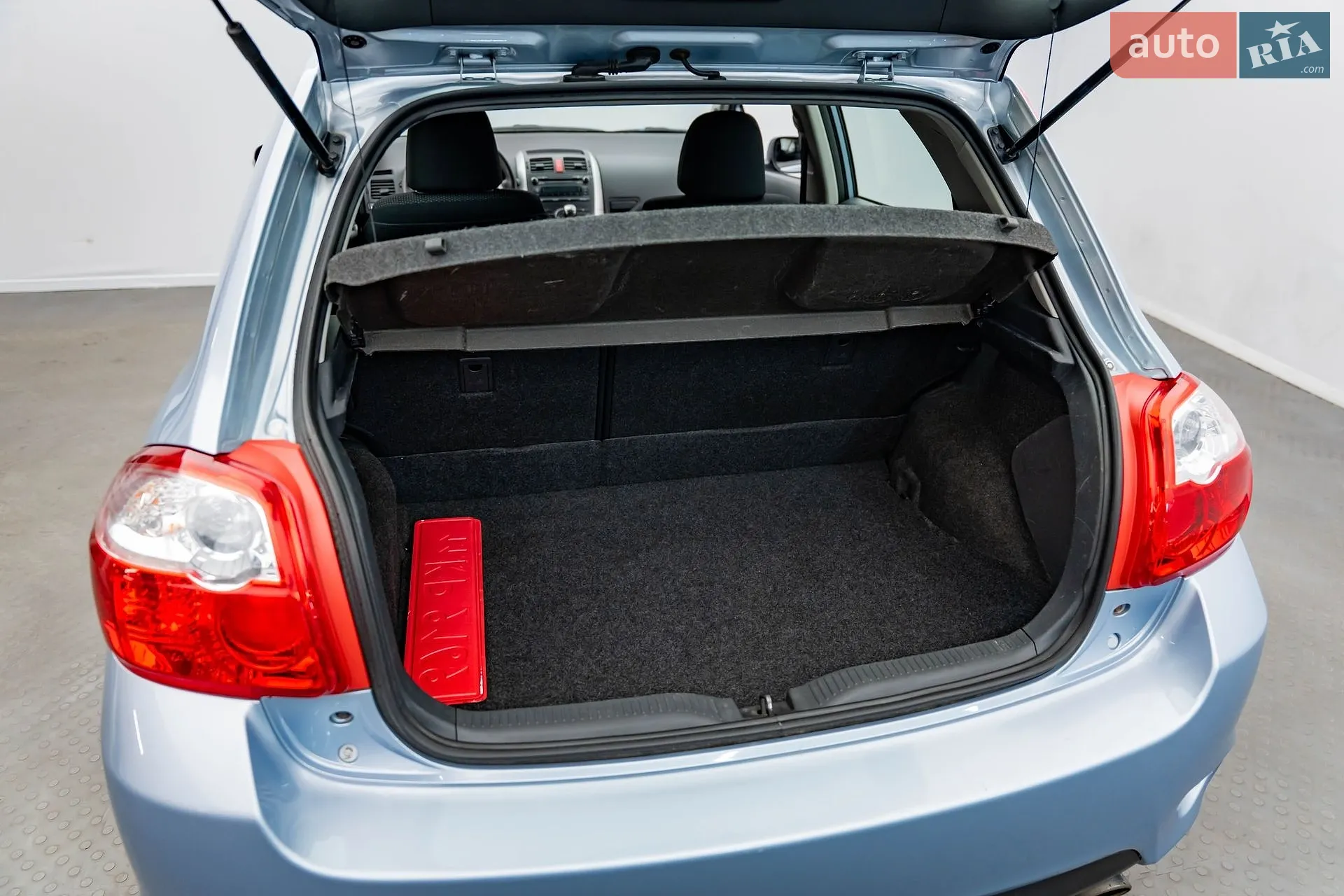 2012 Toyota Auris - мініатюра 7