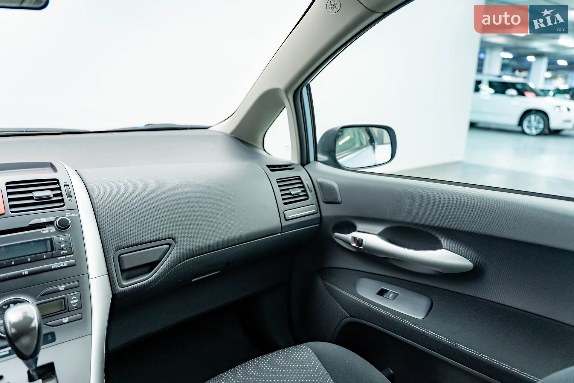 2012 Toyota Auris - мініатюра 11