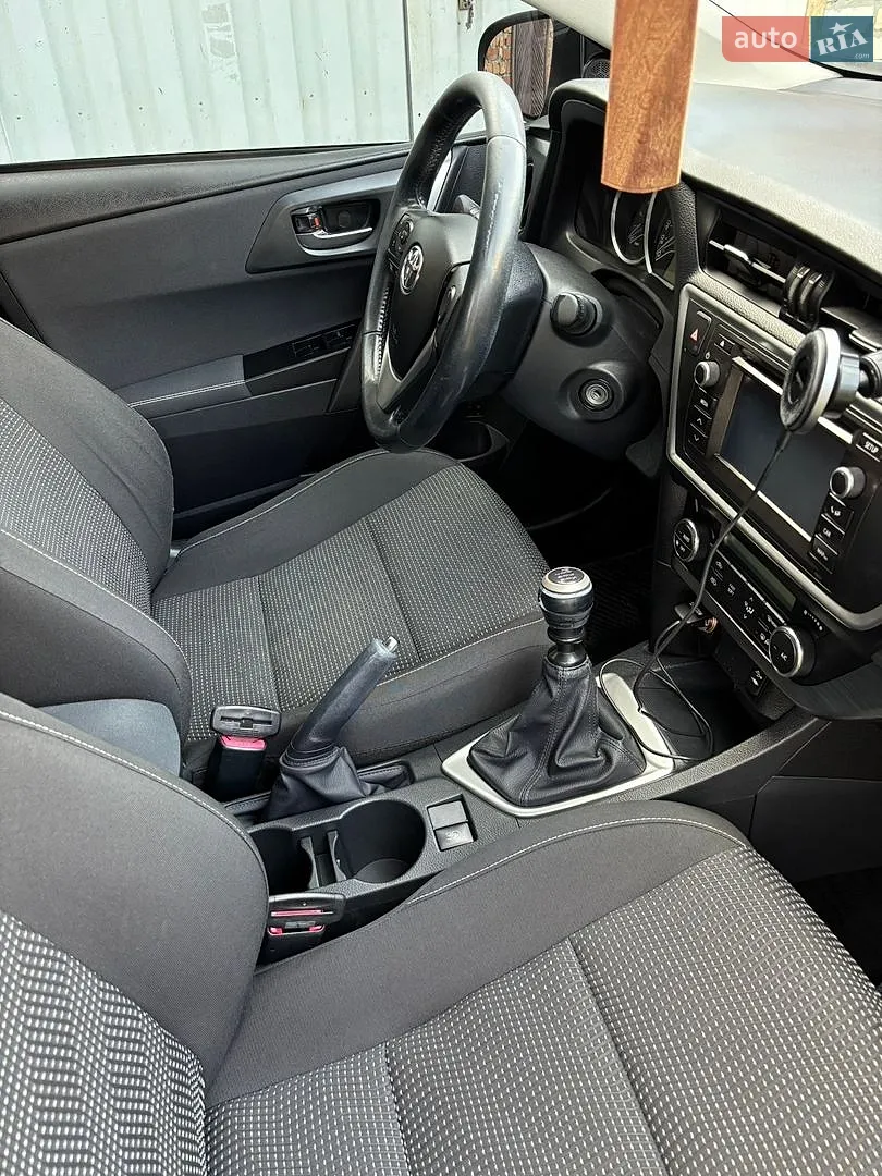 2014 Toyota Auris - мініатюра 12