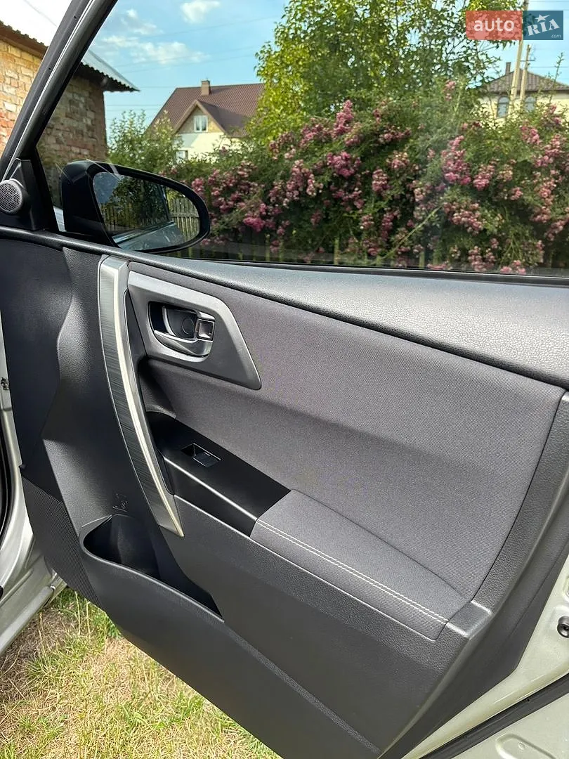 2014 Toyota Auris - мініатюра 15