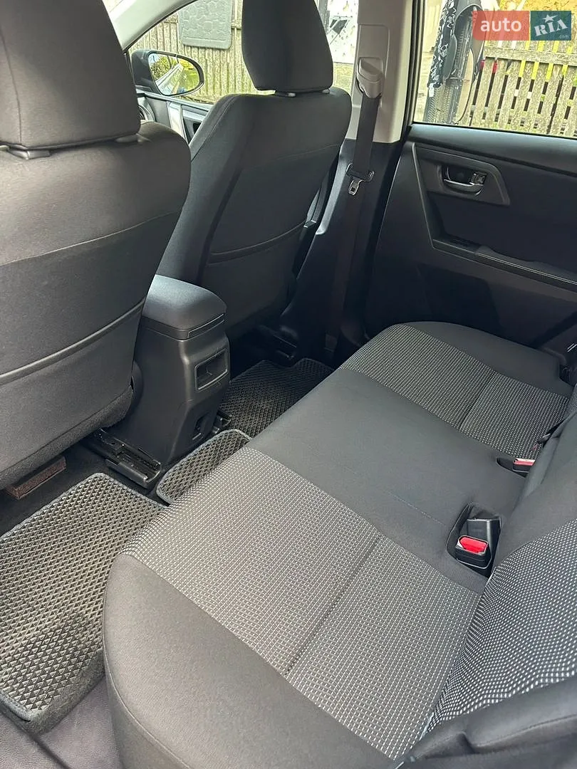 2014 Toyota Auris - мініатюра 16
